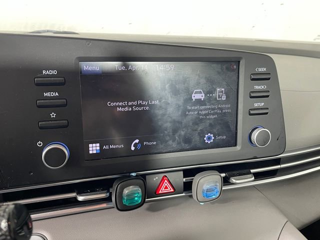 Used 2023 Hyundai Elantra SEL w/ Cargo Package image 7