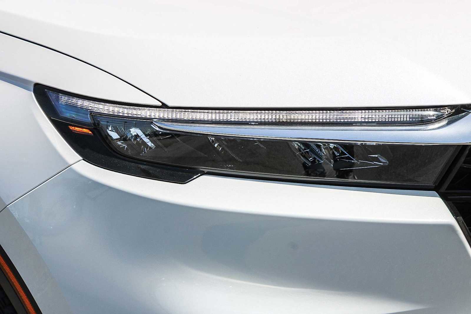 Used 2024 Honda CR-V EX-L image 4