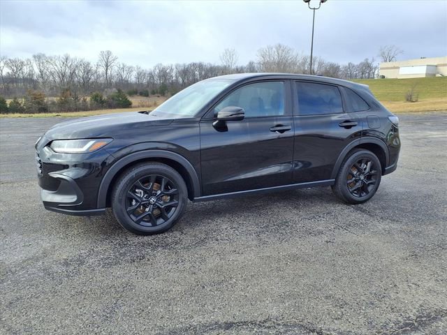 Used 2025 Honda HR-V Sport image 31