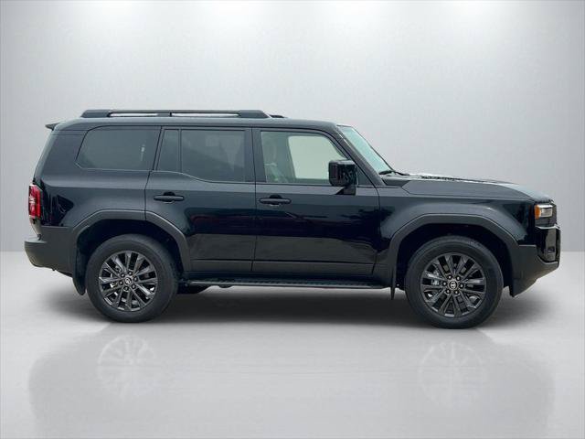 Certified 2025 Toyota Land Cruiser w/ Premium Package AWD/4WD image 4