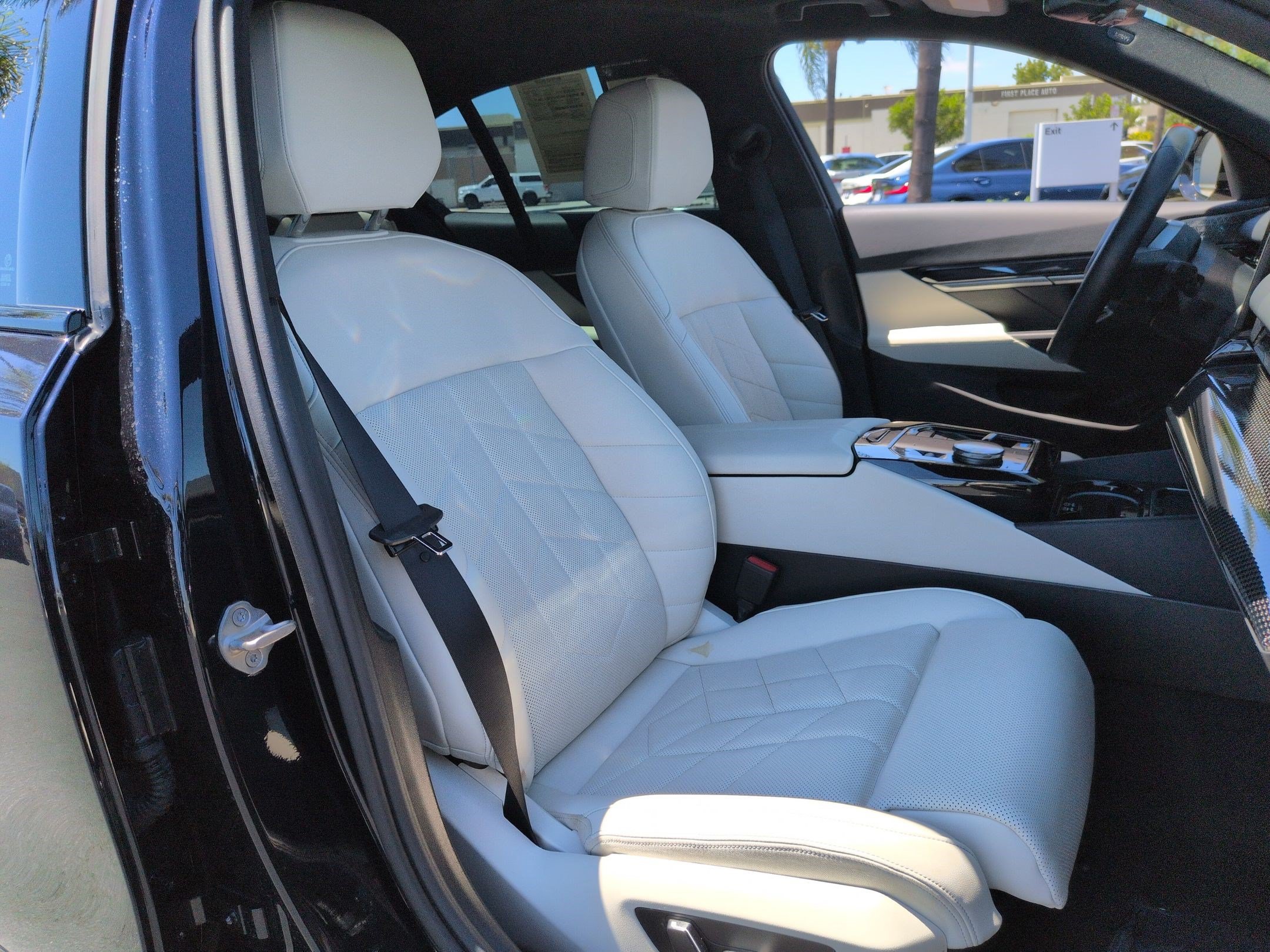 Certified 2024 BMW i5 M60 w/ Premium Package AWD/4WD image 33