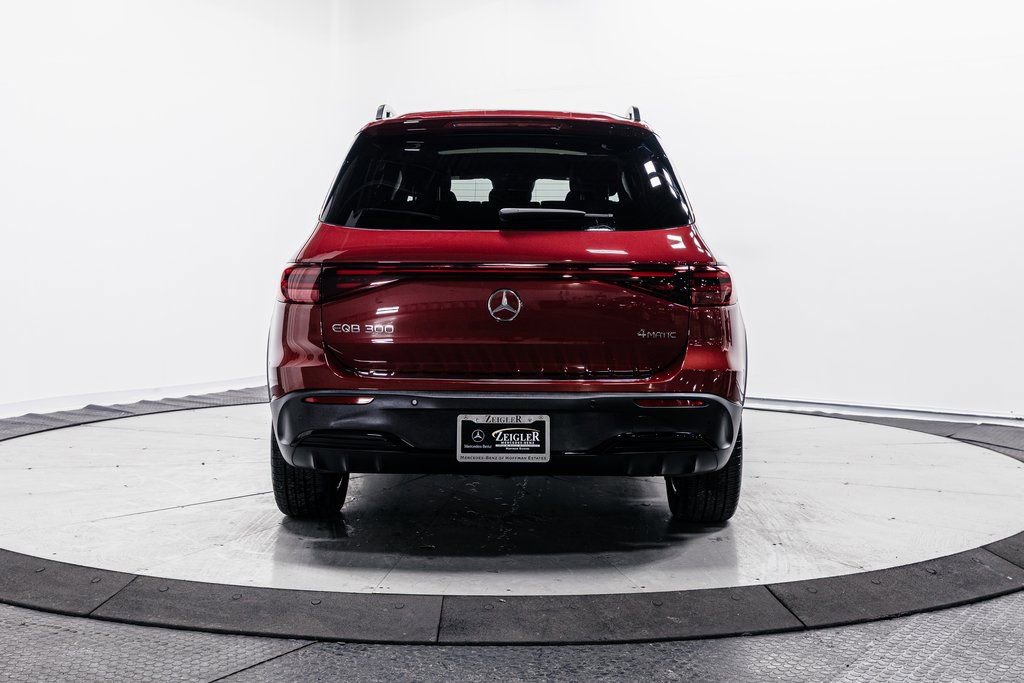 Used 2024 Mercedes-Benz EQB 300 4MATIC image 26