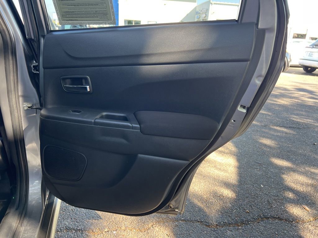 Used 2022 Mitsubishi Outlander Sport ES image 13