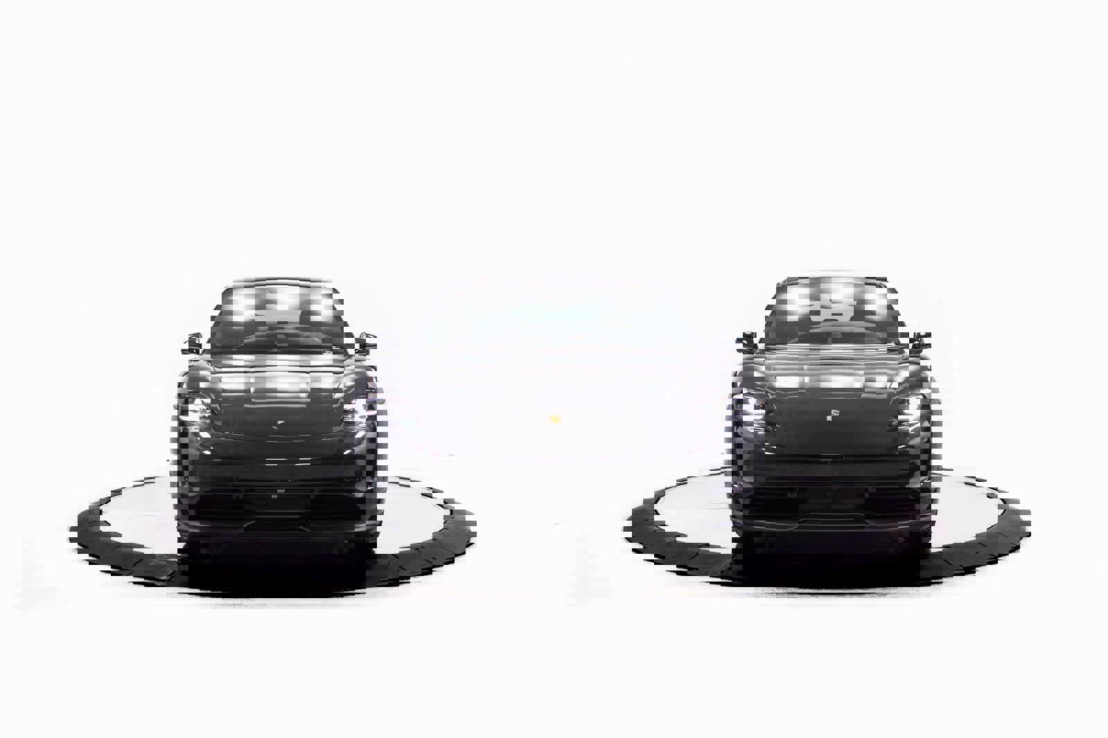 Certified 2022 Porsche Taycan 4S image 10