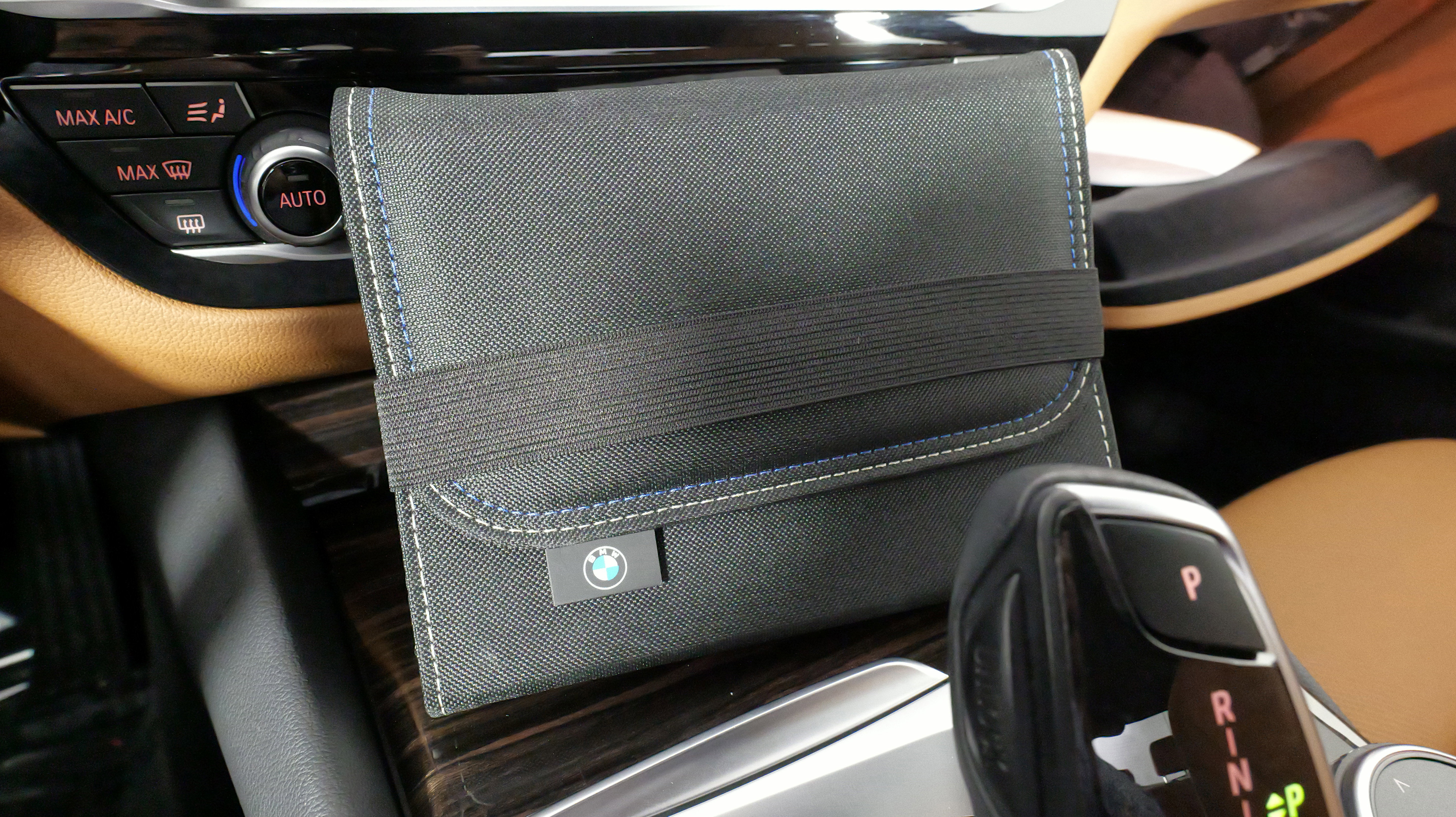 Used 2022 BMW 530i xDrive w/ Convenience Package image 57