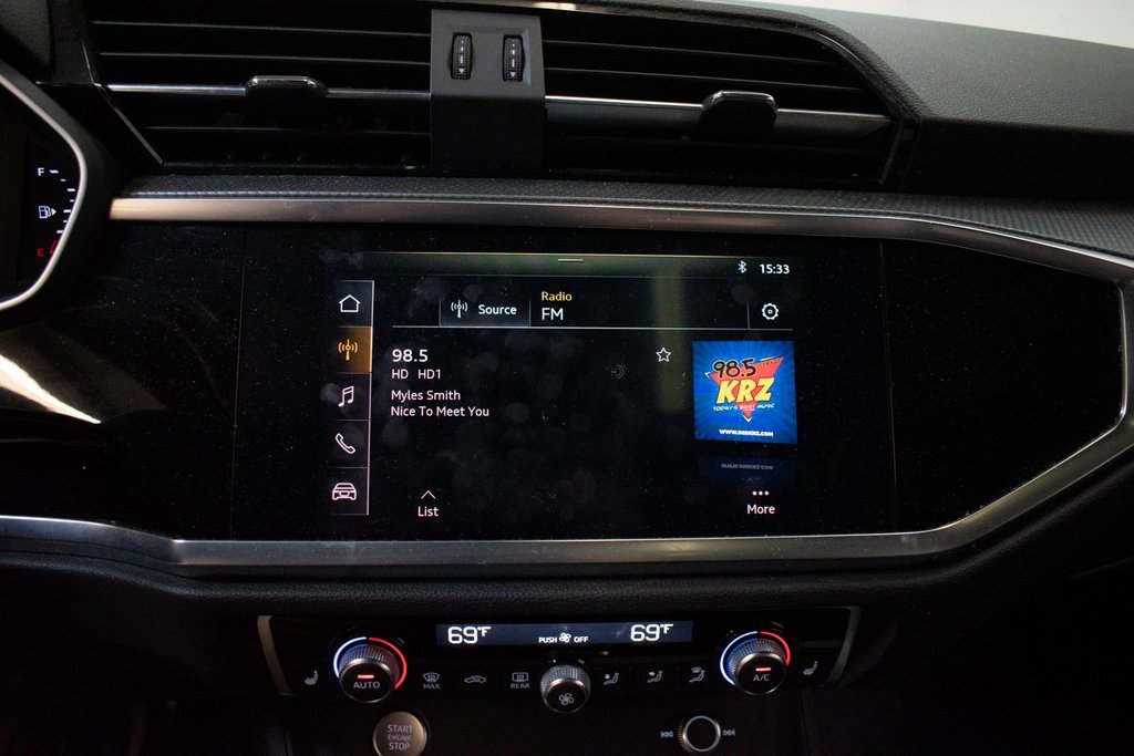 Used 2020 Audi Q3 2.0T Premium Plus w/ Premium Plus Package image 14