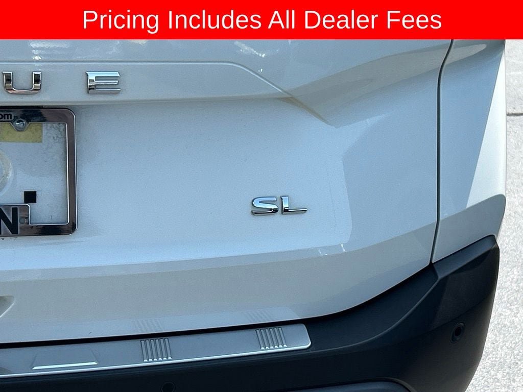 Used 2021 Nissan Rogue SL FWD image 8