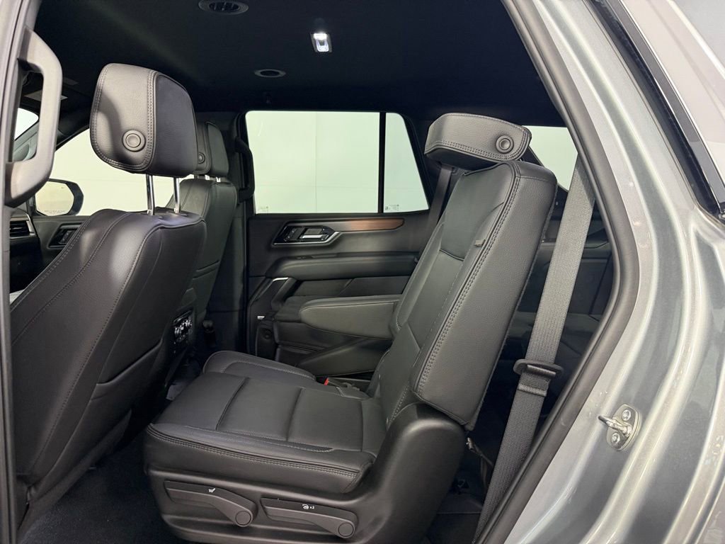 Used 2025 GMC Yukon Denali image 24