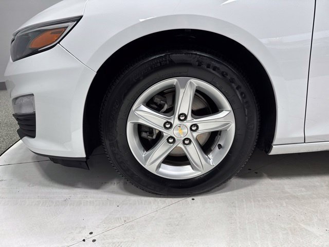 Used 2022 Chevrolet Malibu LS FWD image 5