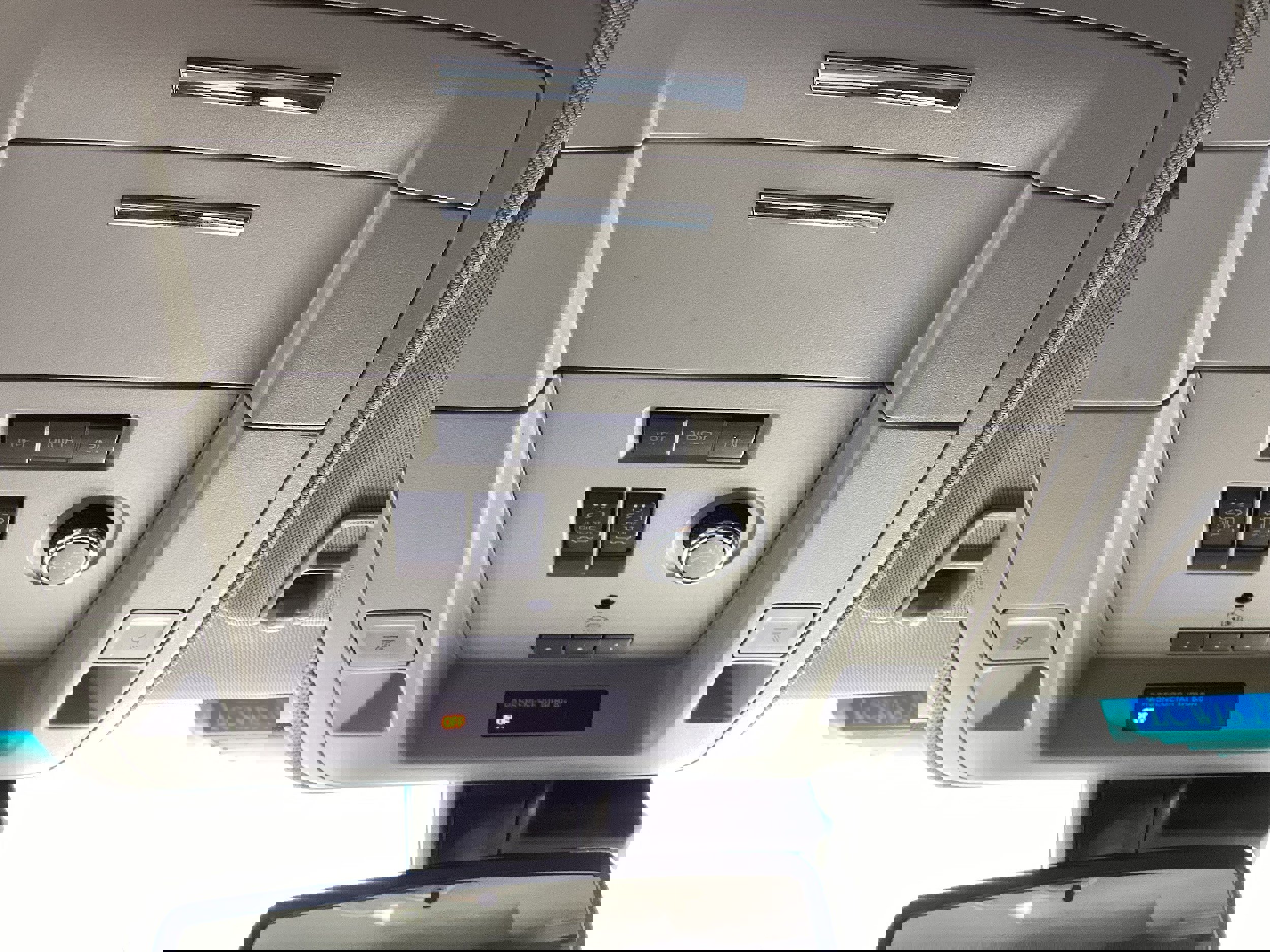 Used 2019 Chevrolet Suburban LT w/ LT Signature Package image 24