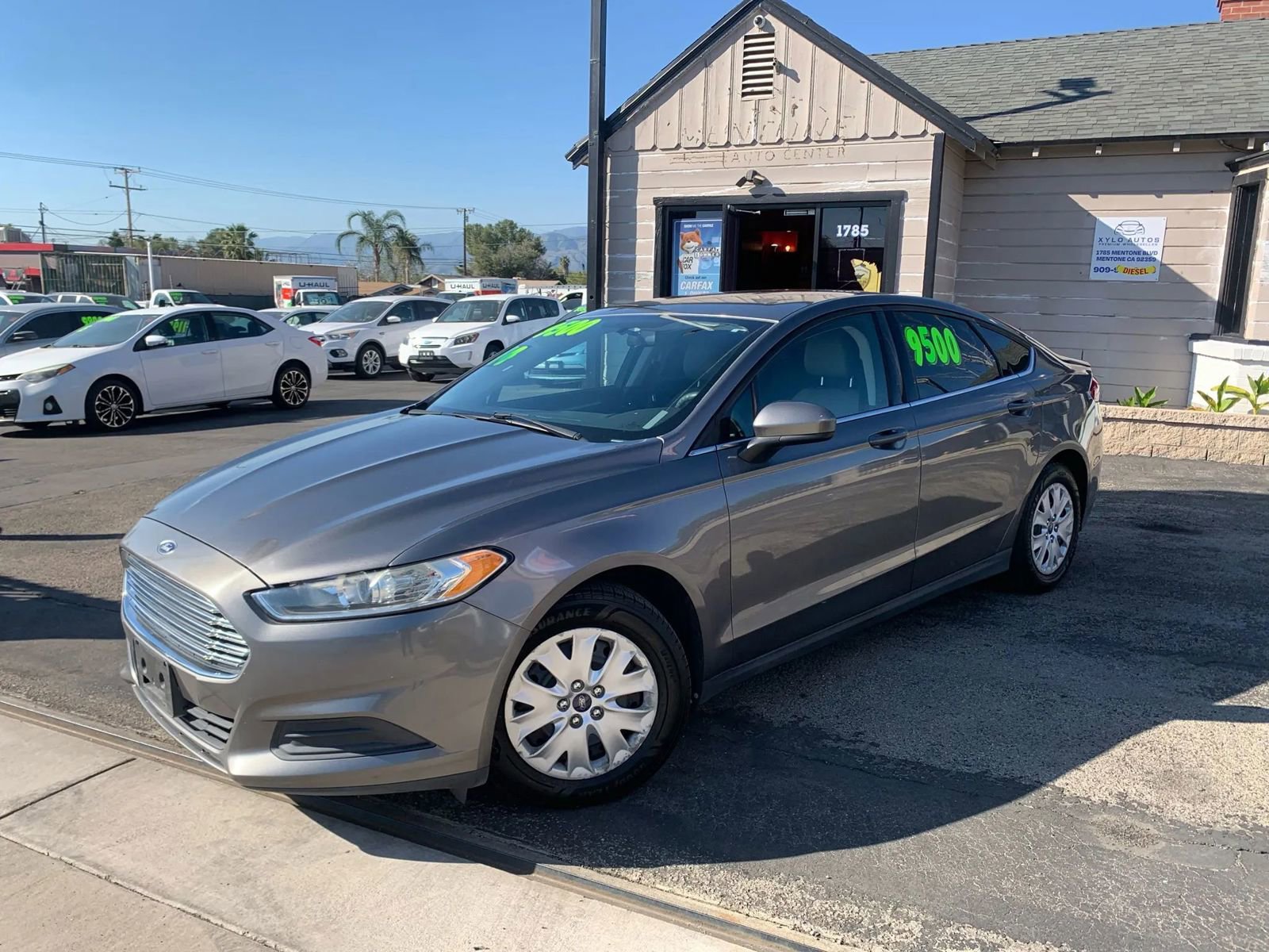 Used 2014 Ford Fusion S image 2
