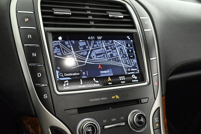 Used 2019 Lincoln Nautilus Reserve image 14