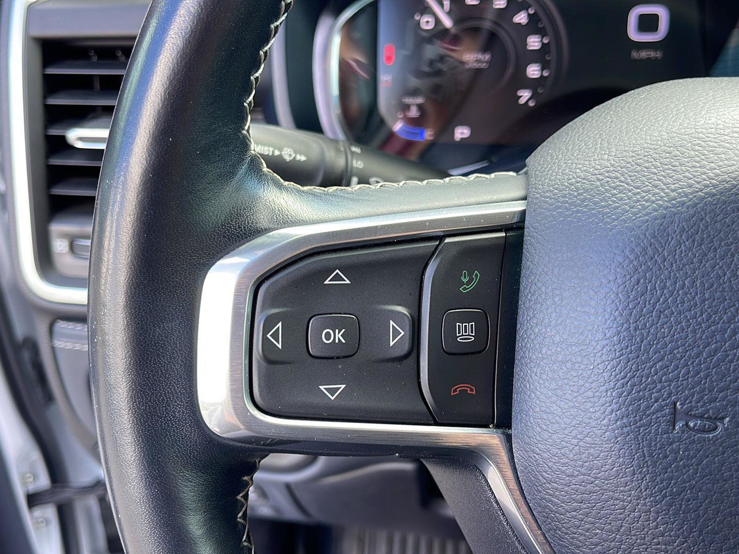 Used 2024 RAM 1500 Limited AWD/4WD image 23