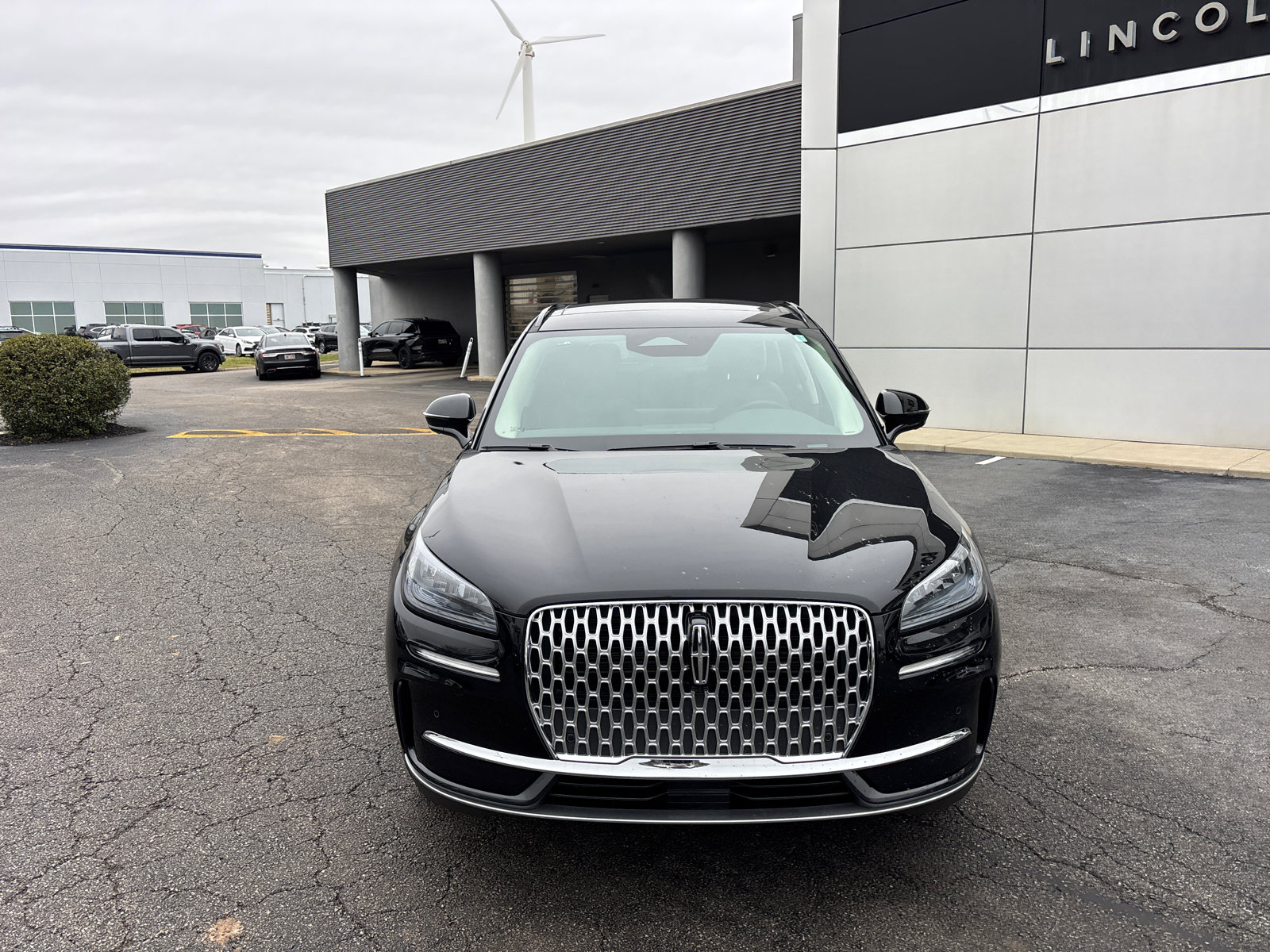 New 2026 Lincoln Corsair Premiere image 2