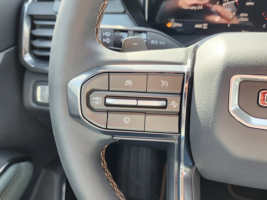 New 2026 GMC Acadia AT4 w/ Luxury Package image 21