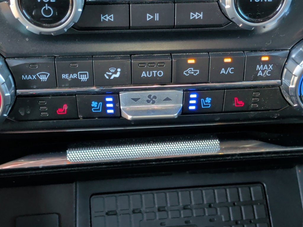 Used 2023 Ford F150 King Ranch w/ Equipment Group 601A High AWD/4WD image 31
