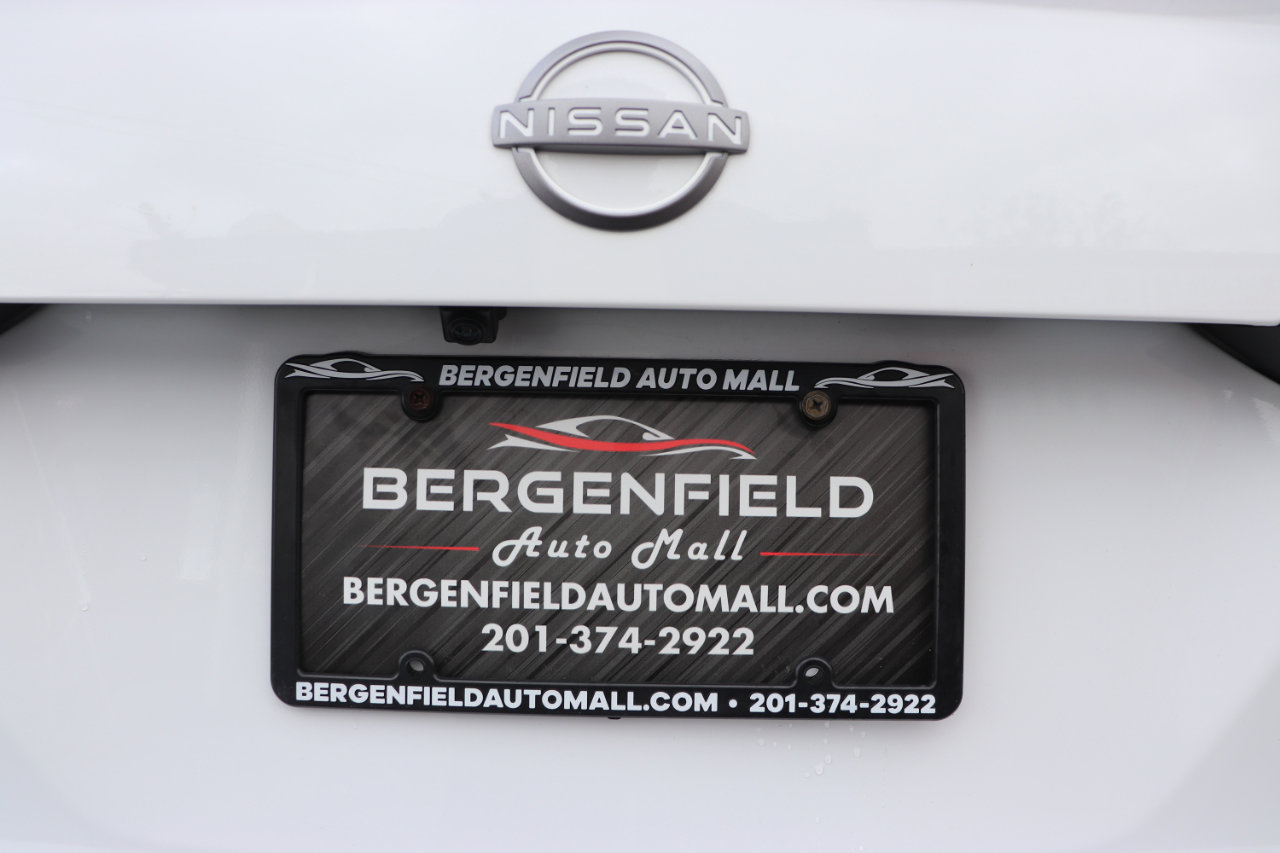 Used 2024 Nissan Versa S w/ Trunk Package image 48