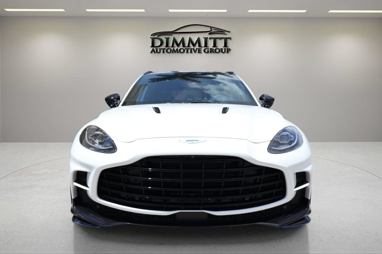 Used 2025 Aston Martin DBX 707 AWD/4WD image 8