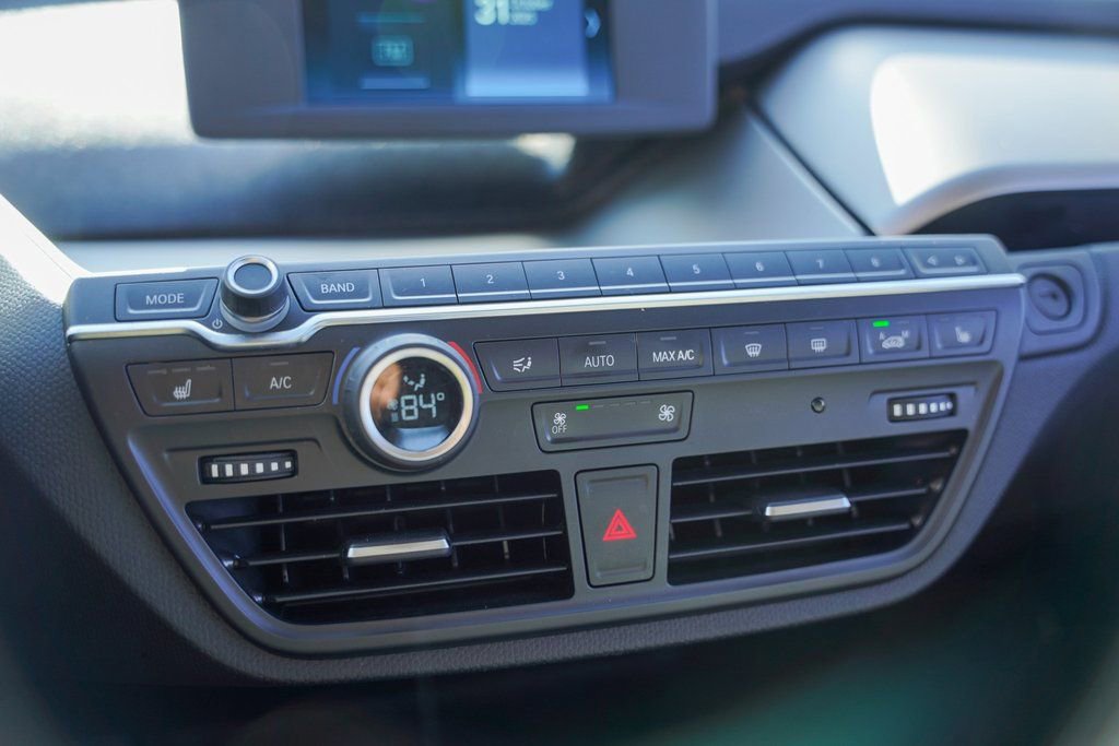 Used 2021 BMW i3 image 25