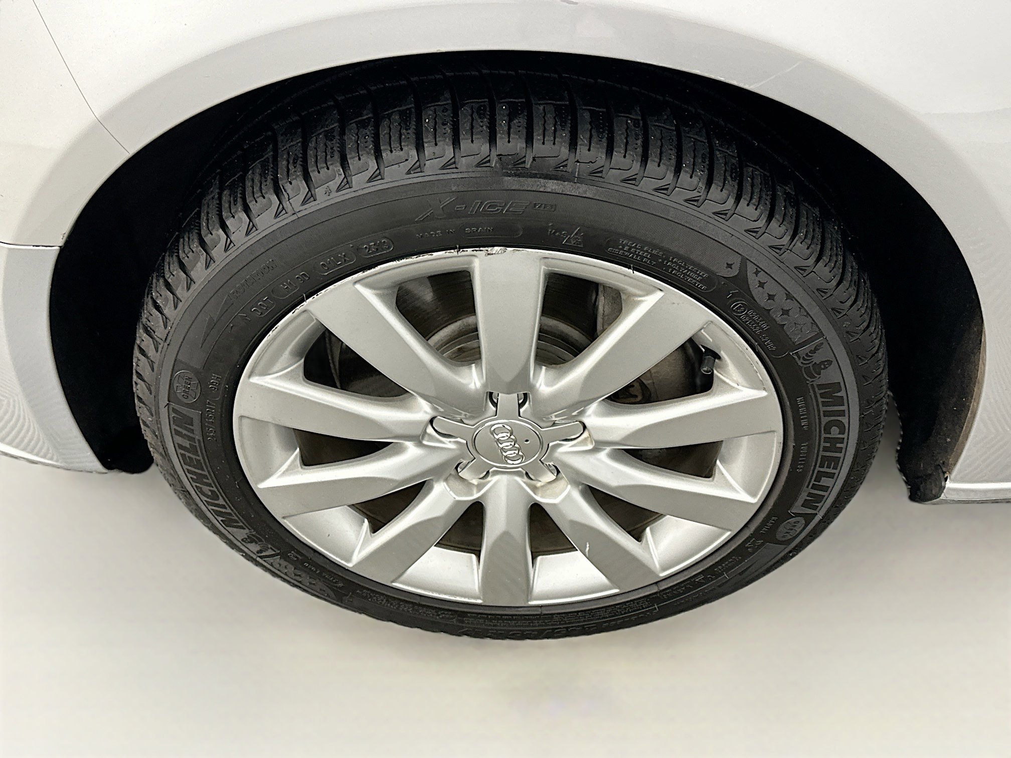 Used 2011 Audi A4 2.0T Premium Plus image 11