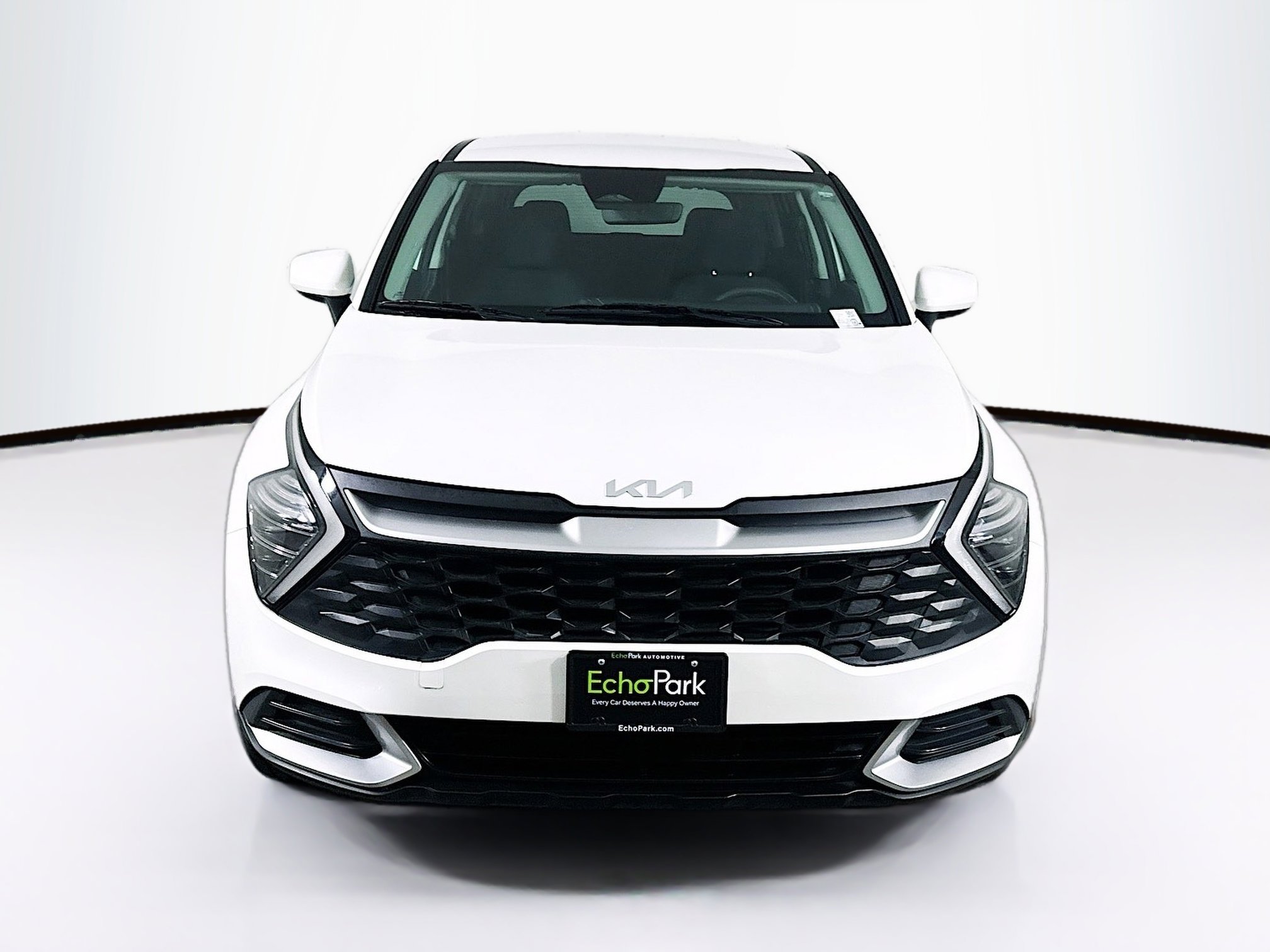 Used 2024 Kia Sportage LX image 2