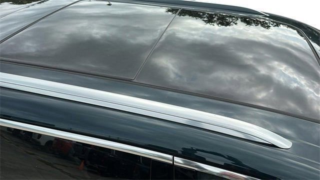 New 2026 Cadillac Vistiq Luxury w/ LPO, Floor Liner Package image 11