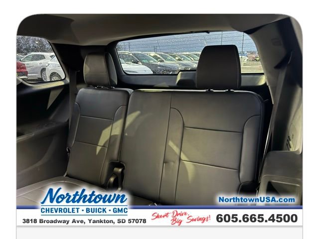 Used 2021 Chevrolet Traverse High Country image 39