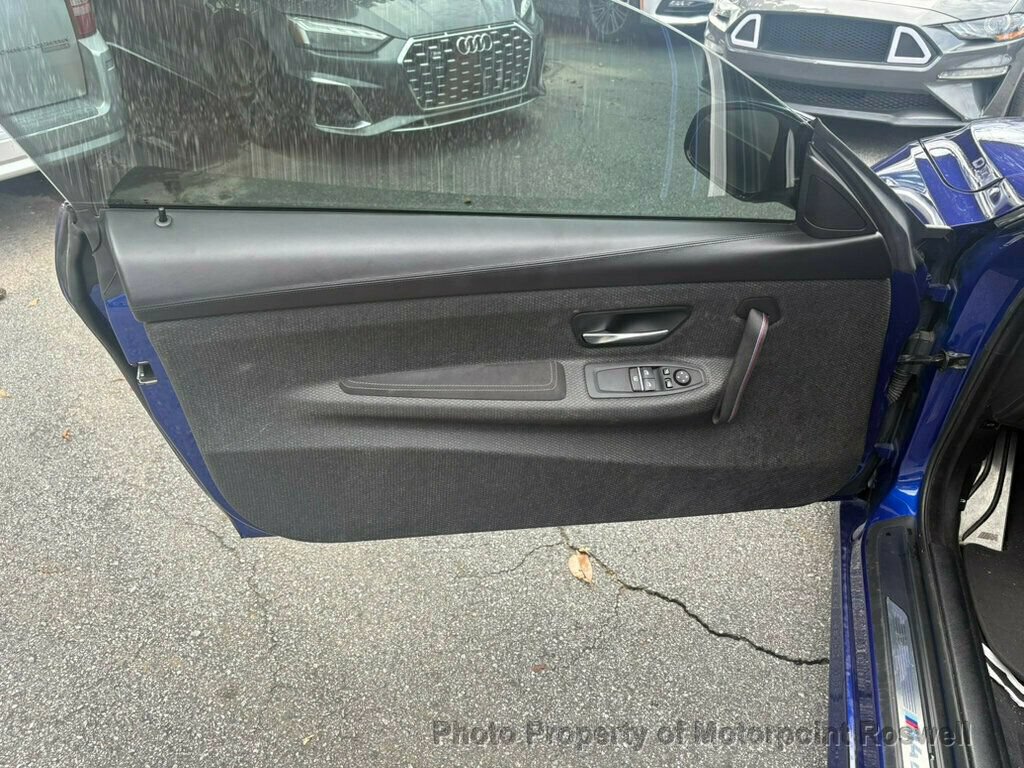 Used 2019 BMW M4 CS w/ Executive Package RWD image 9