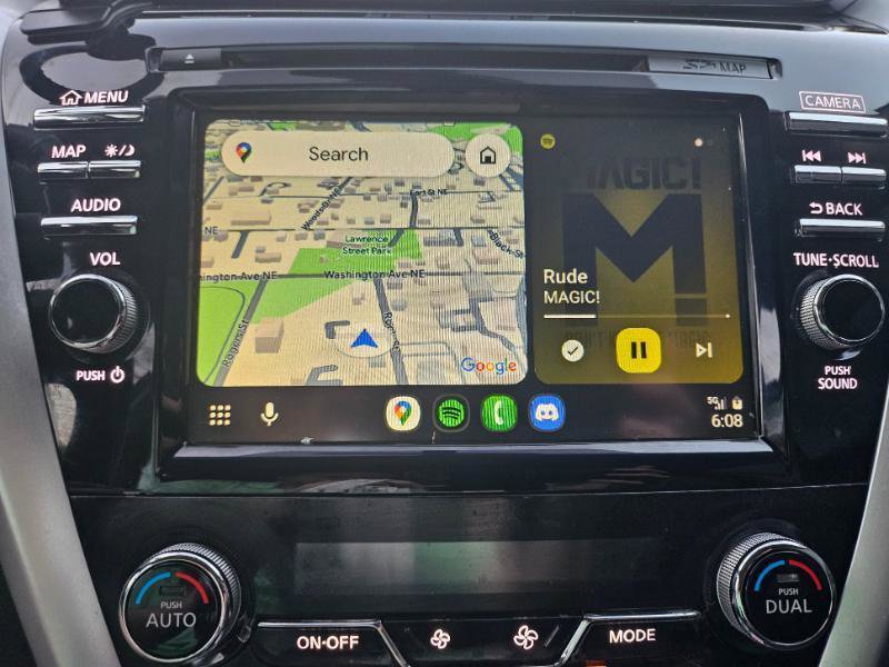 Used 2018 Nissan Murano SL w/ Midnight Edition Package FWD image 3