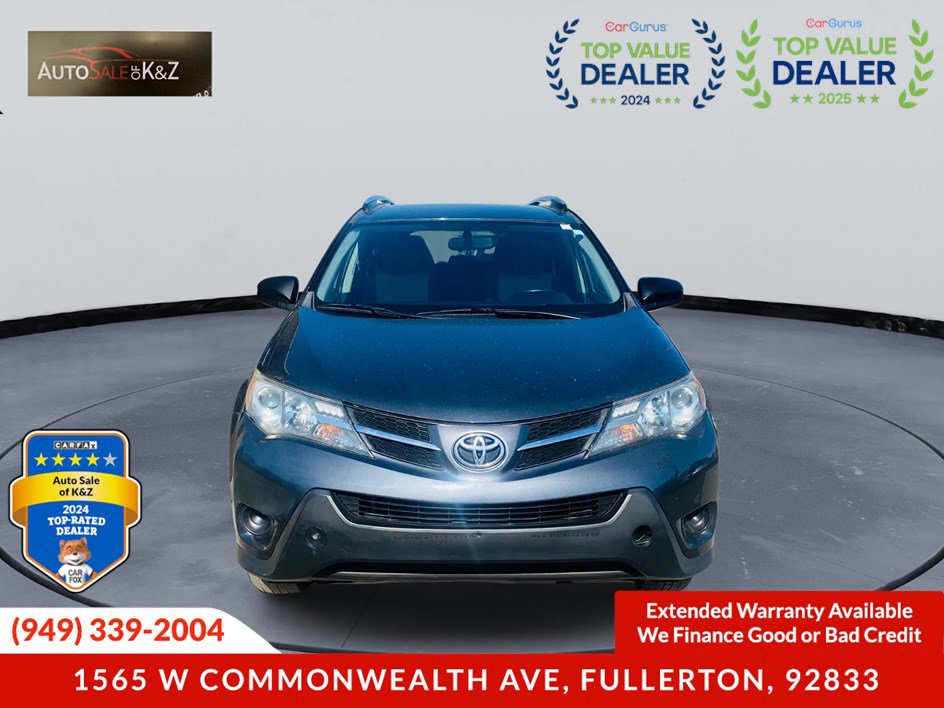 Used 2015 Toyota RAV4 LE FWD image 1