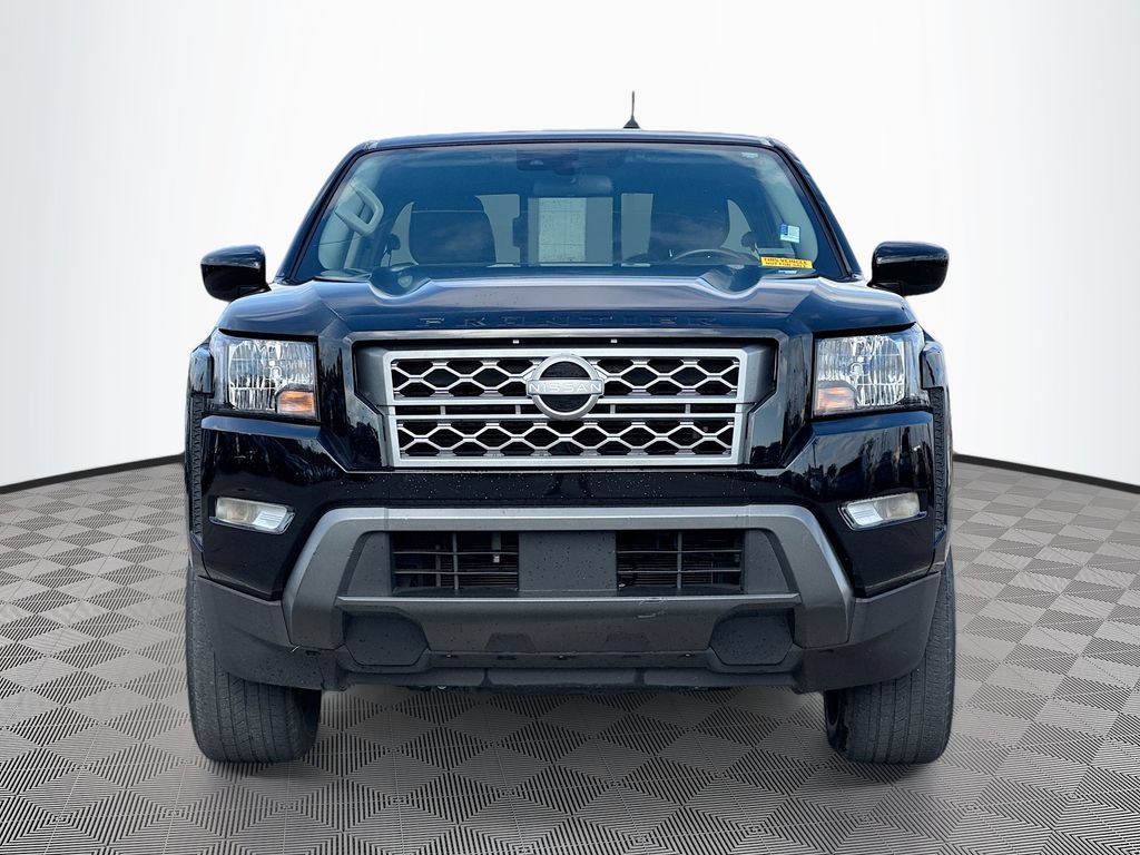 Used 2024 Nissan Frontier SV w/ SV Convenience Package RWD image 2