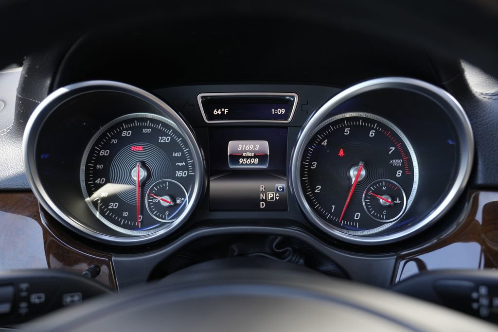 Used 2019 Mercedes-Benz GLS 450 4MATIC image 51