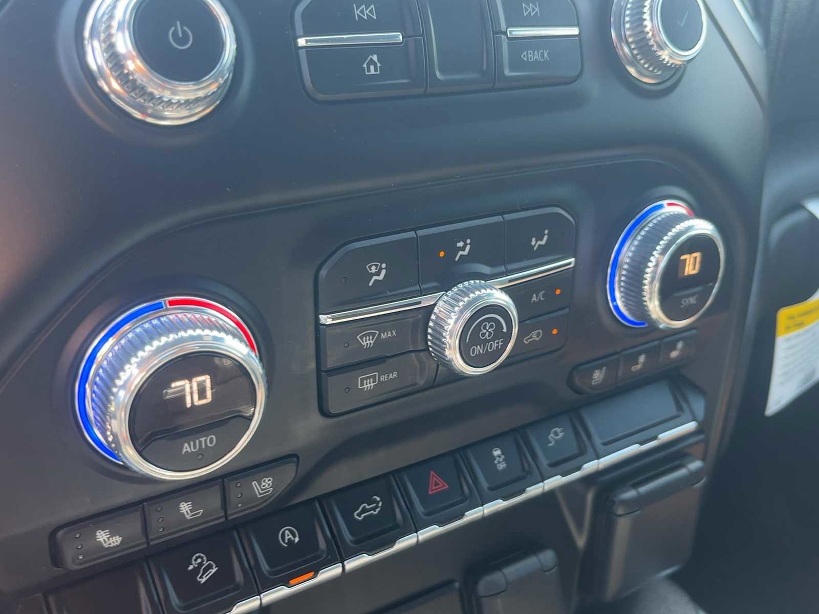Used 2019 GMC Sierra 1500 AT4 w/ AT4 Preferred Package AWD/4WD image 20