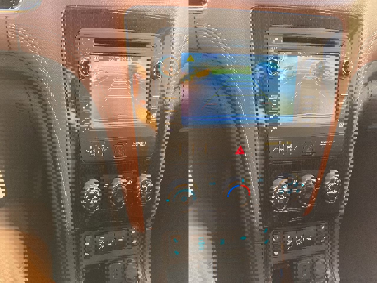 Used 2017 Chevrolet Traverse LT w/ Style and Technology Package image 13