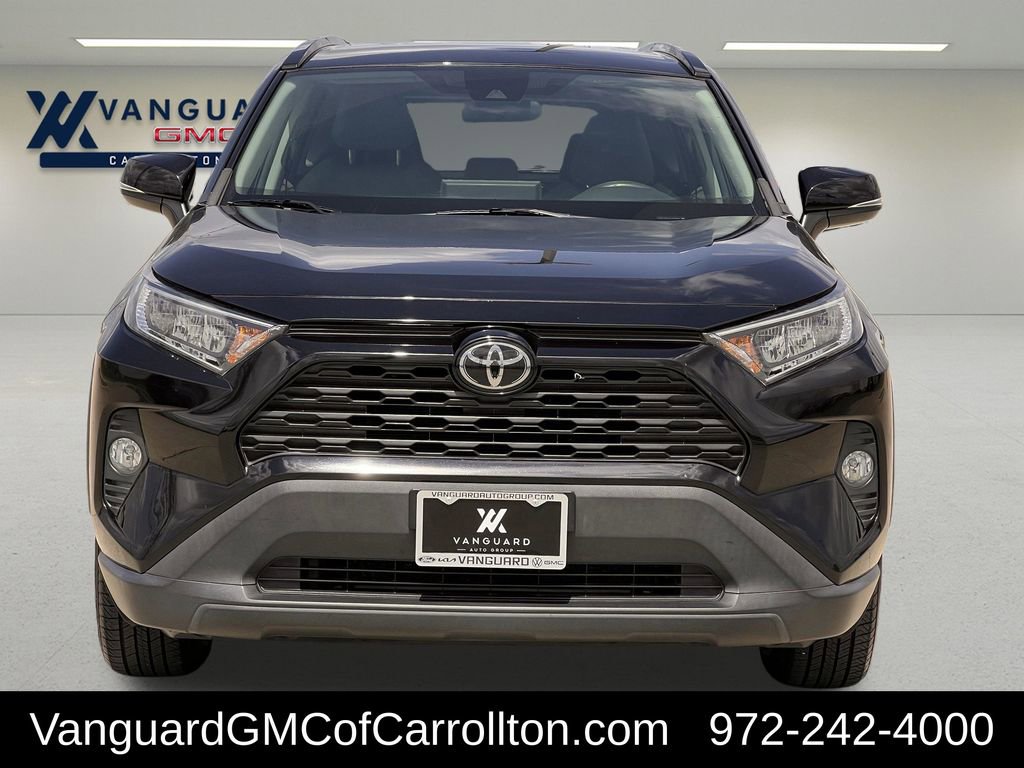 Used 2020 Toyota RAV4 XLE image 9