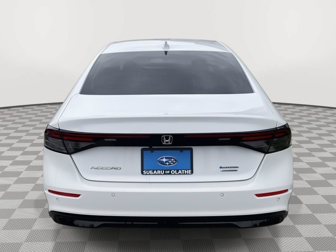 Used 2023 Honda Accord Touring image 14