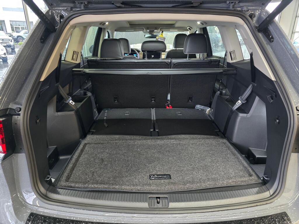 New 2026 Volkswagen Atlas SEL Premium R-Line image 16
