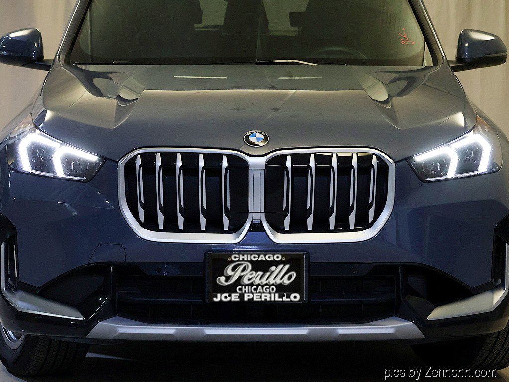Used 2025 BMW X1 xDrive28i w/ Technology Package image 6