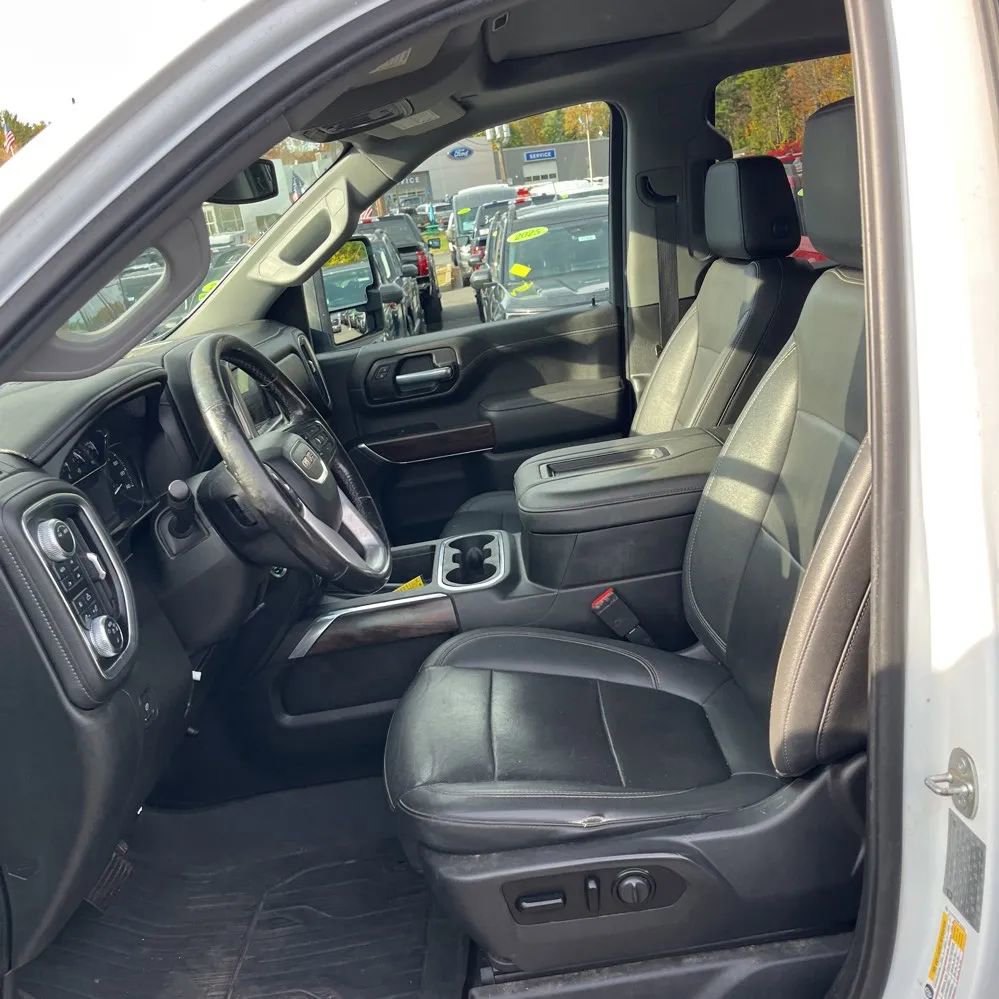 Used 2021 GMC Sierra 2500 SLT w/ SLT Premium Package image 9