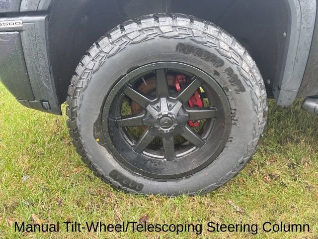 Used 2024 GMC Sierra 2500 AT4 w/ AT4 Preferred Package image 41