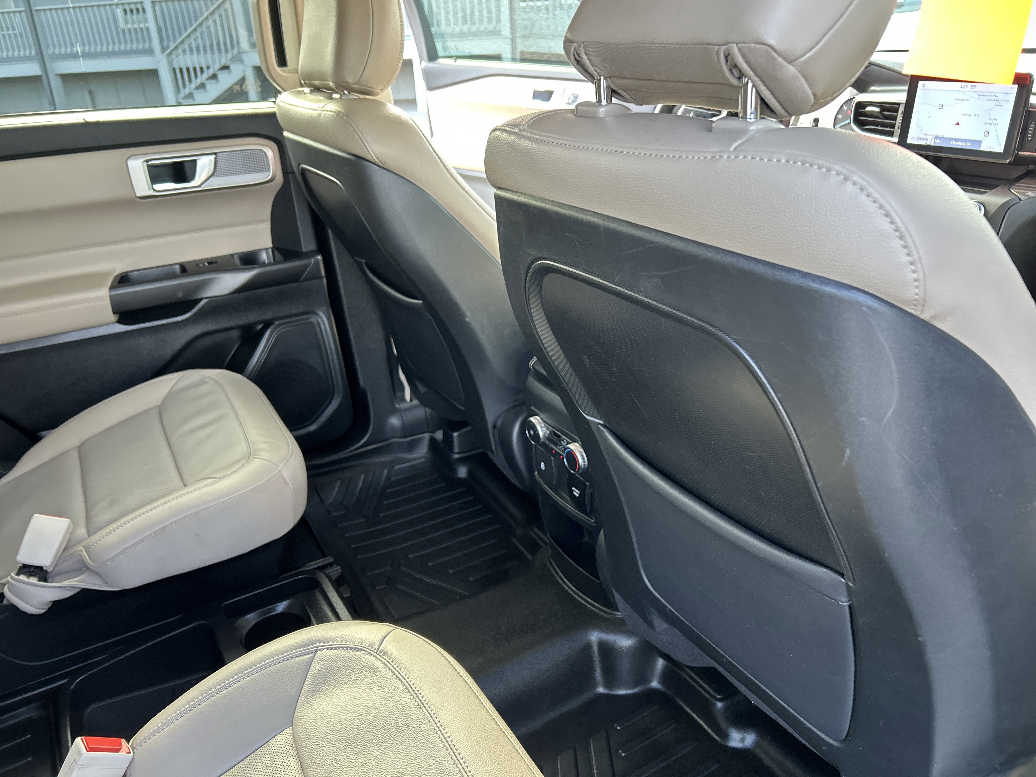 Used 2020 Ford Explorer Limited image 48