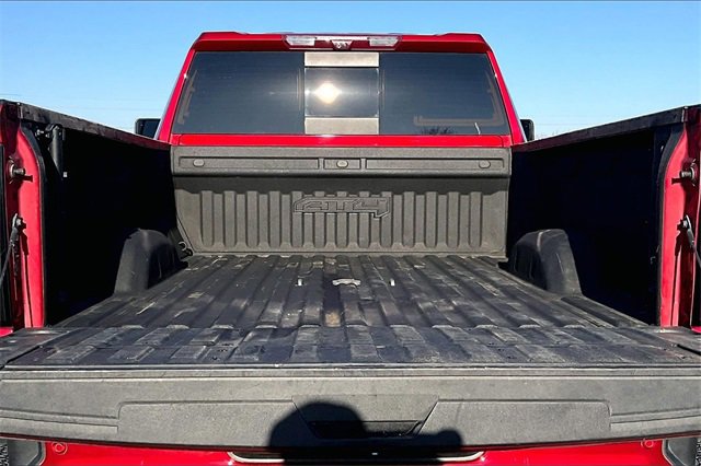Used 2024 GMC Sierra 2500 AT4 w/ AT4 Premium Plus Package image 7