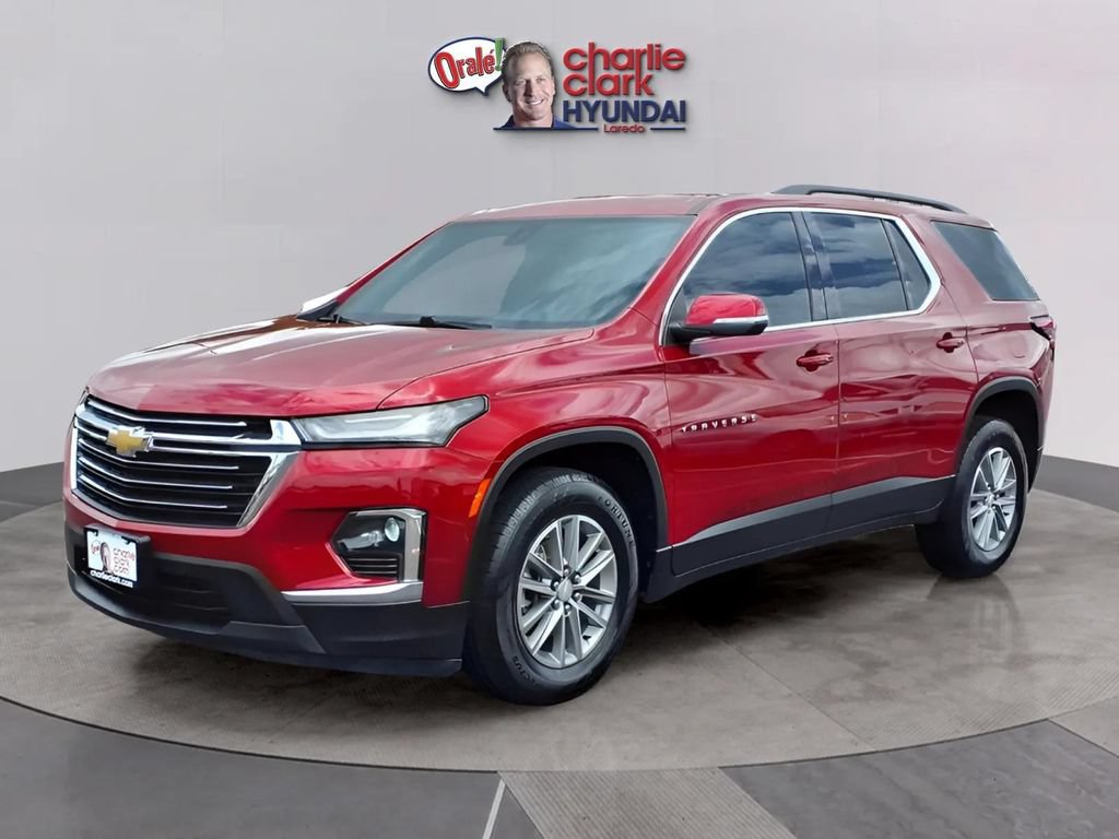 Used 2023 Chevrolet Traverse LT