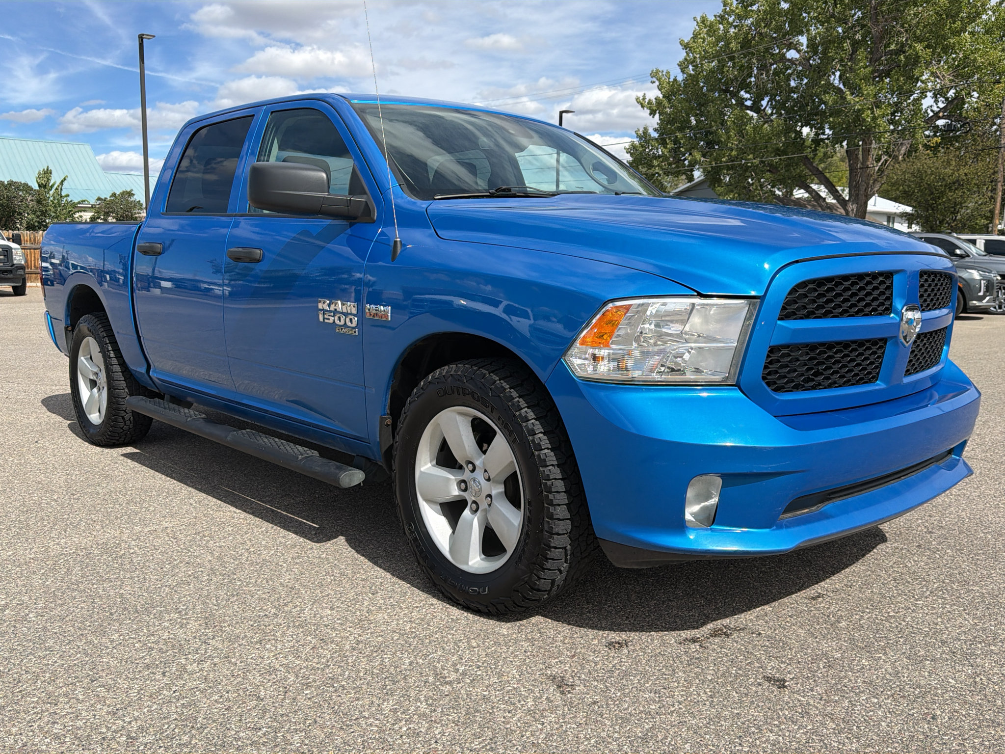 Used 2023 RAM 1500 Express w/ Wheel & Sound Group AWD/4WD image 5