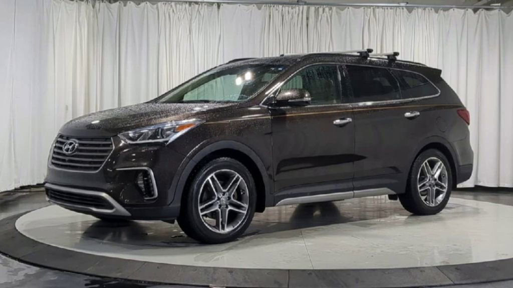 Used 2017 Hyundai Santa Fe Limited w/ Cargo Package AWD/4WD image 5