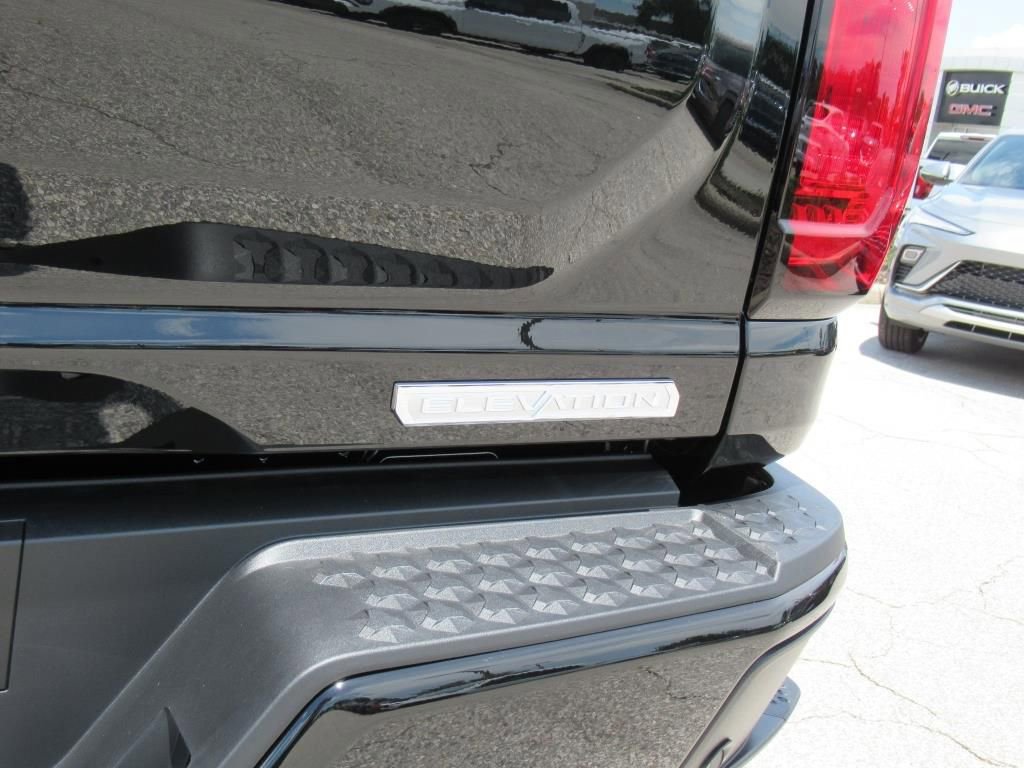 New 2025 GMC Canyon Elevation w/ Convenience Package image 8