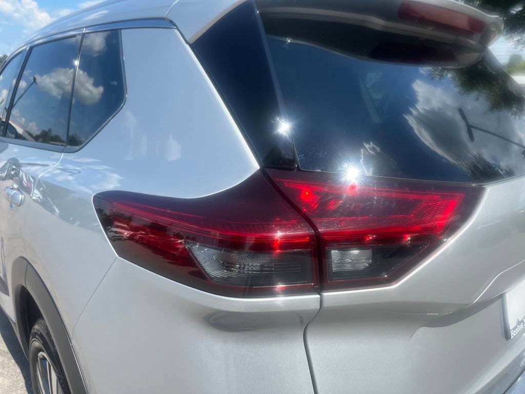 Used 2023 Nissan Rogue Platinum w/ Platinum Premium Package FWD image 40