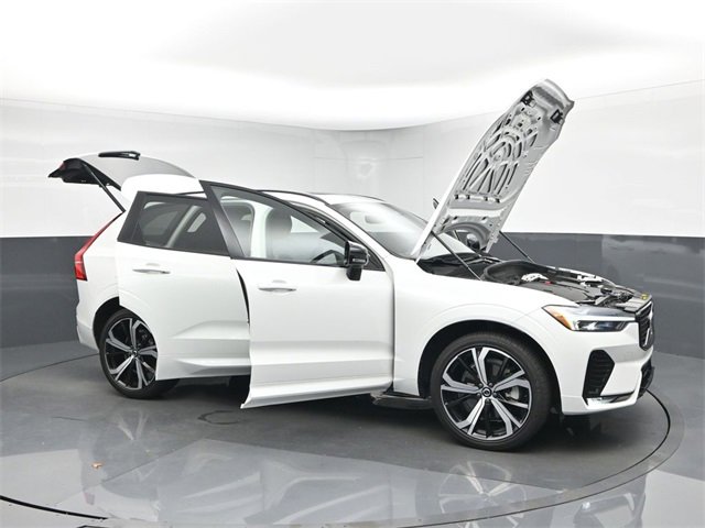 Used 2022 Volvo XC60 B6 R-Design w/ Protection Package Premier image 51