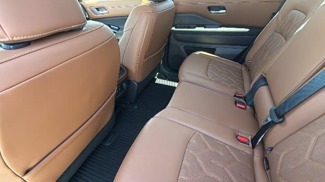 New 2026 Nissan Pathfinder Platinum w/ Cargo Package AWD/4WD image 24