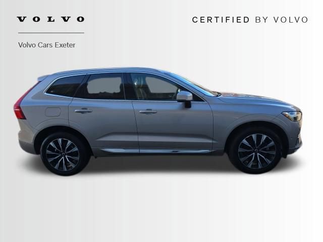 Certified 2023 Volvo XC60 B5 Plus w/ Climate Package image 11
